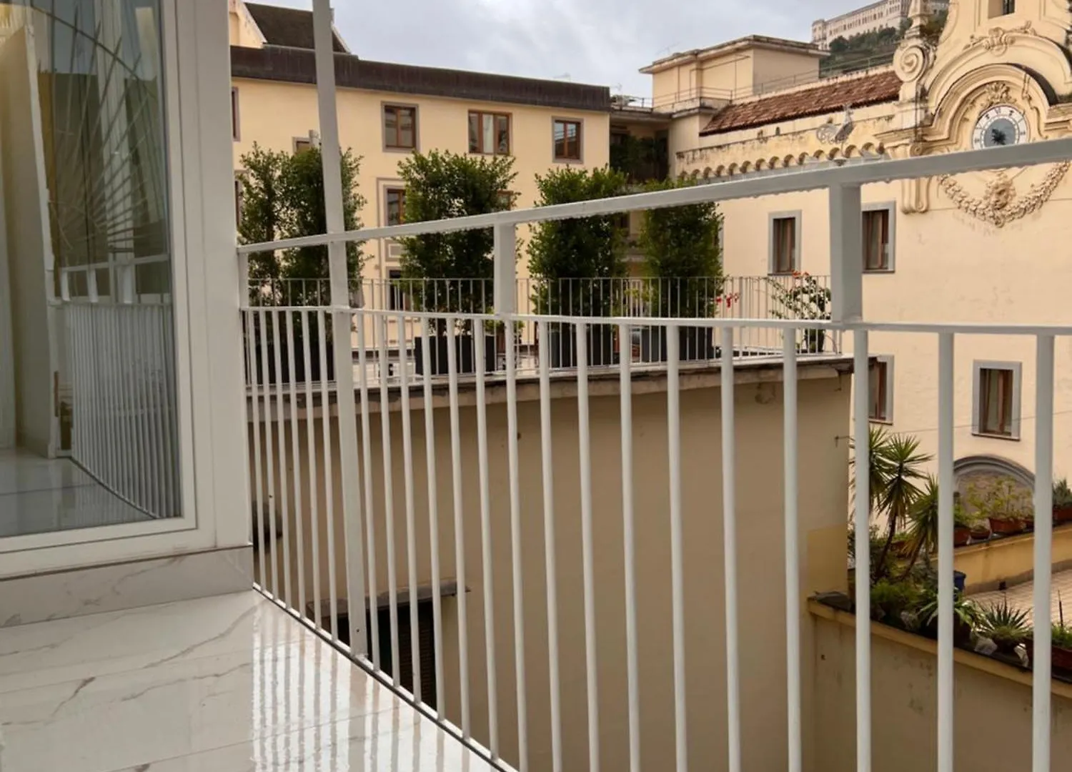 Duel Smart Home Toledo Naples Italy