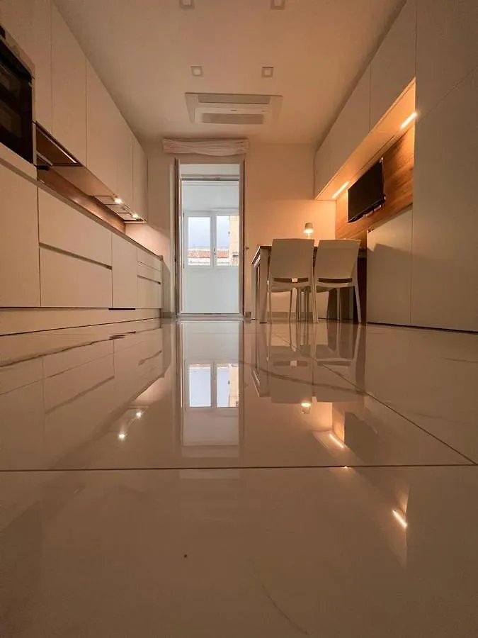 Apartment Duel Smart Home Toledo Naples Italy