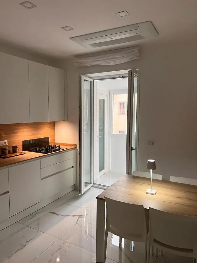 Duel Smart Home Toledo Nápoly Apartman